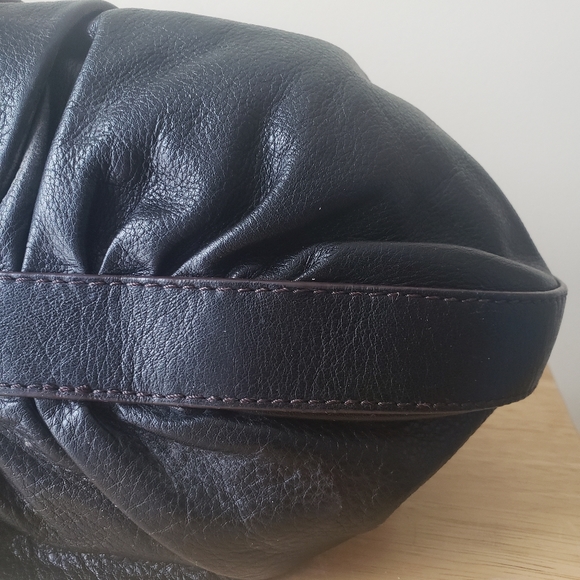 Authentic Cole Haan Leather Purse - Picture 7 of 12